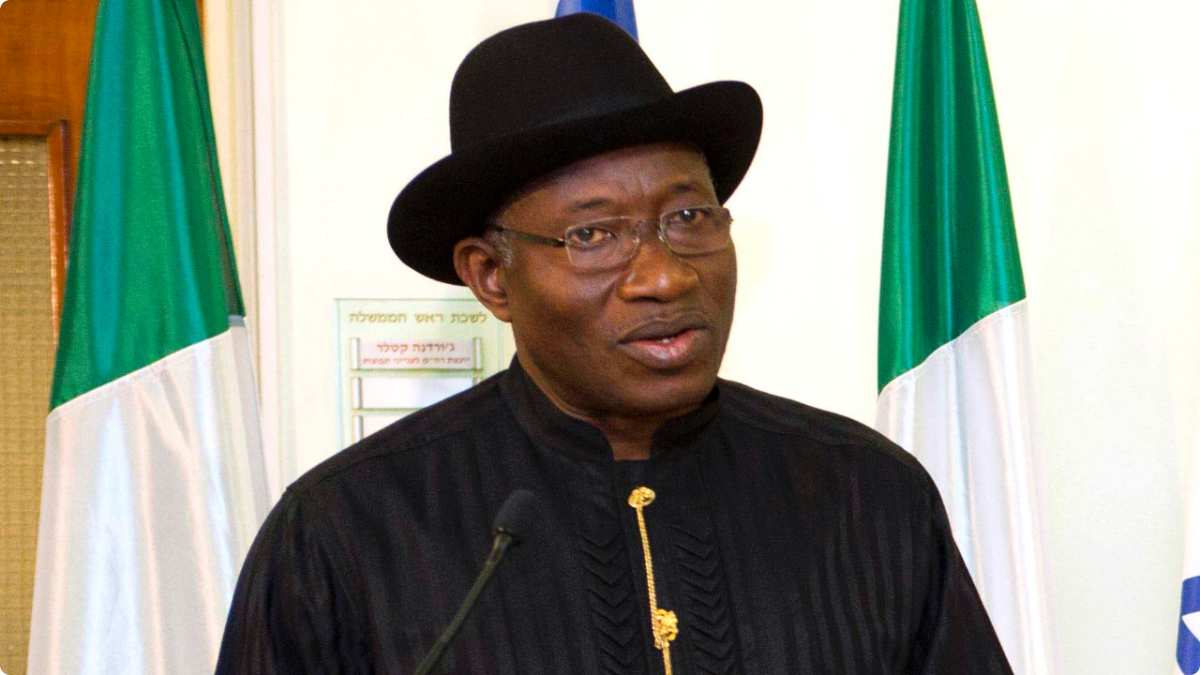 News flash….. Former Nigeria’s president escapes death.