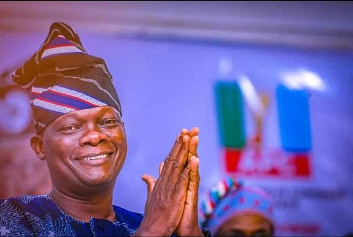 Teslim Folarin concedes defeat, congratulates governor Seyi Makinde on electoral victory