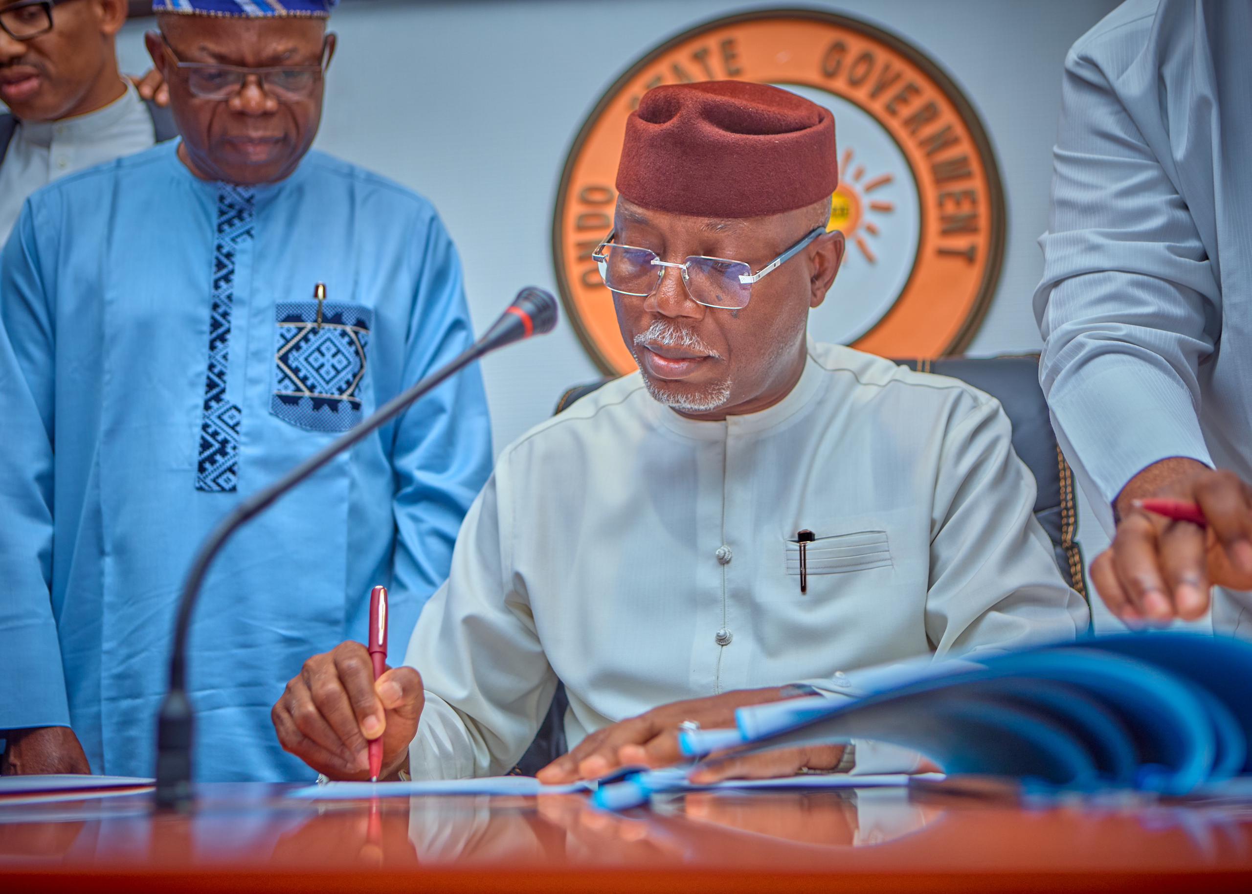 Ondo: Governor Aiyedatiwa signs 2025 budget into law